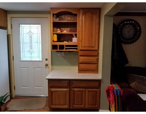 322 Long Hill Road Bolton, MA 01740 - Photo 8 of 29 Gallery Image 8