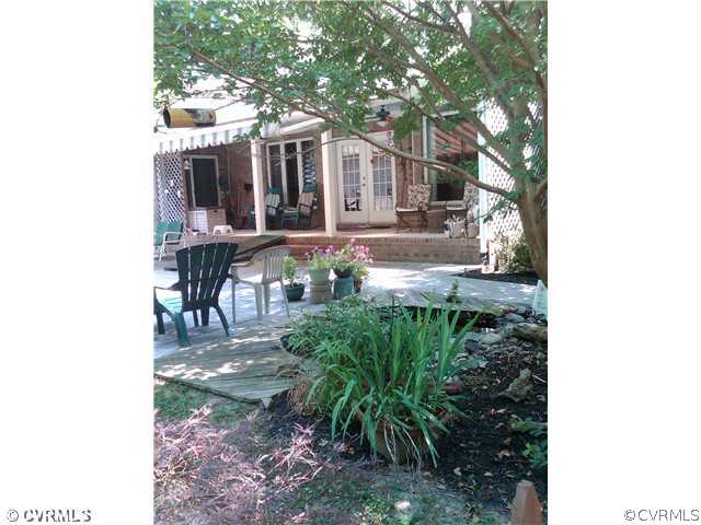 1096 Berryhill Road Henrico, VA 23231 - Photo 1 of 10 Exterior Back - Beautifullly serene rear yard with