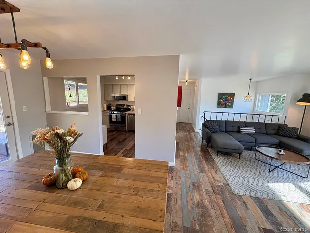 $659,000 | 6885 West 69th Place, Arvada, CO 80003