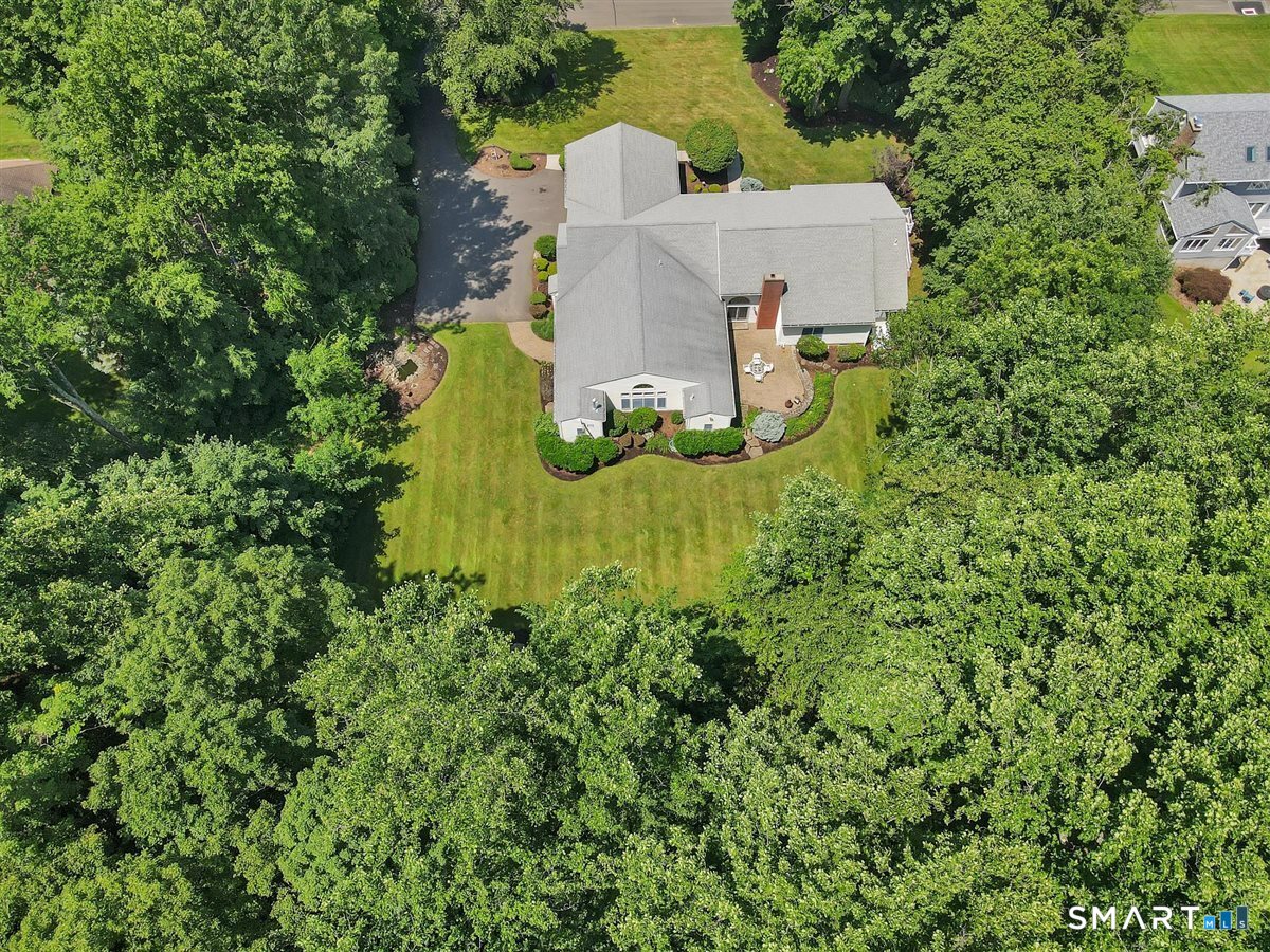 270 Copper Ridge Southington, CT 06489 - Photo 9 of 13