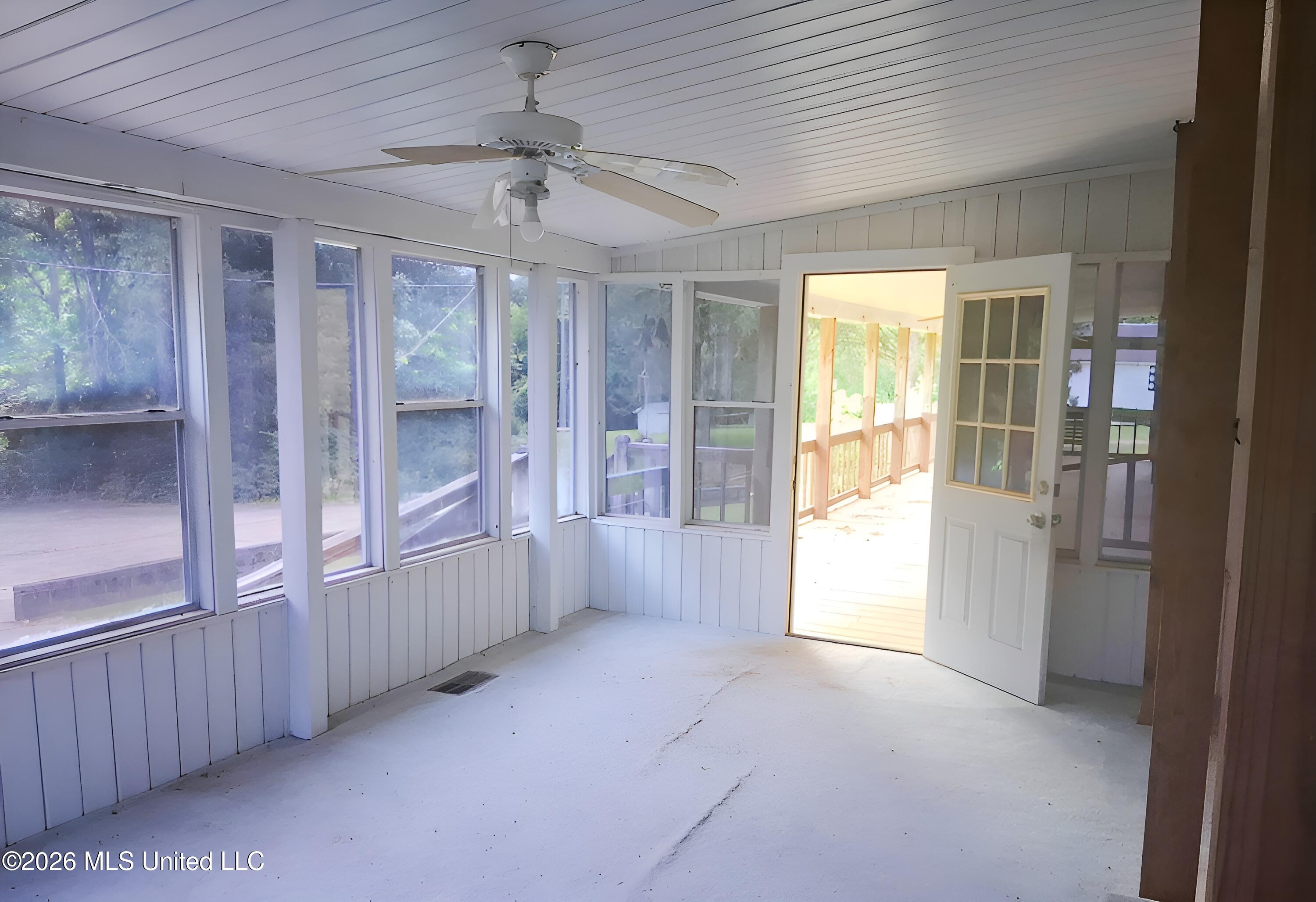 323 Pine Road Carthage, MS 39051 - Photo 5 of 16 Picture80