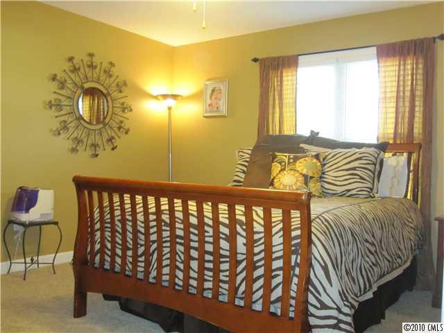 1601 Riverview Road Lincolnton, NC 28092 - Photo 11 of 14 Gallery Image 11