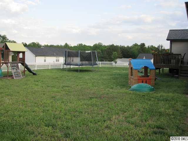 1601 Riverview Road Lincolnton, NC 28092 - Photo 3 of 14 Gallery Image 3
