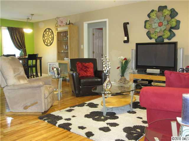 1601 Riverview Road Lincolnton, NC 28092 - Photo 4 of 14 Gallery Image 4