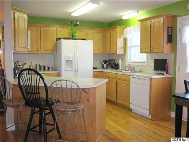 1601 Riverview Road Lincolnton, NC 28092 - Photo 8 of 14 Gallery Image 8