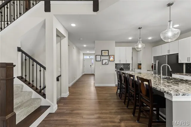 $675,000 | 145 Royal Inverness Parkway, Dardenne Prairie, MO 63368