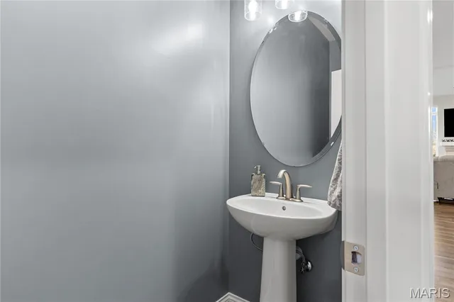 $675,000 | 145 Royal Inverness Parkway, Dardenne Prairie, MO 63368