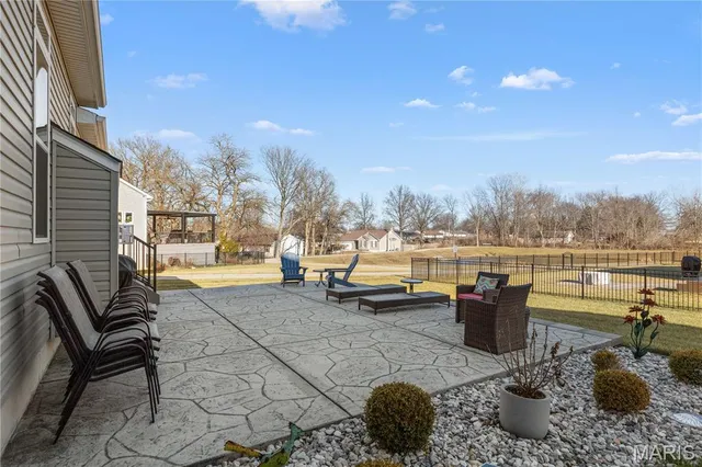 $675,000 | 145 Royal Inverness Parkway, Dardenne Prairie, MO 63368