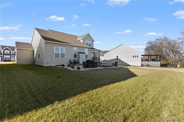 $675,000 | 145 Royal Inverness Parkway, Dardenne Prairie, MO 63368