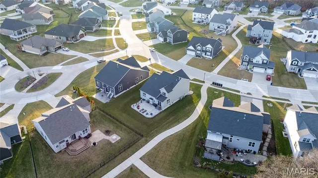 $675,000 | 145 Royal Inverness Parkway, Dardenne Prairie, MO 63368