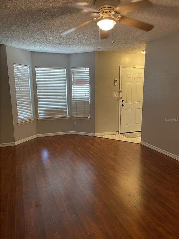 2302 South Maki Road, Unit 40 Plant City, FL 33563 - Photo 4 of 24