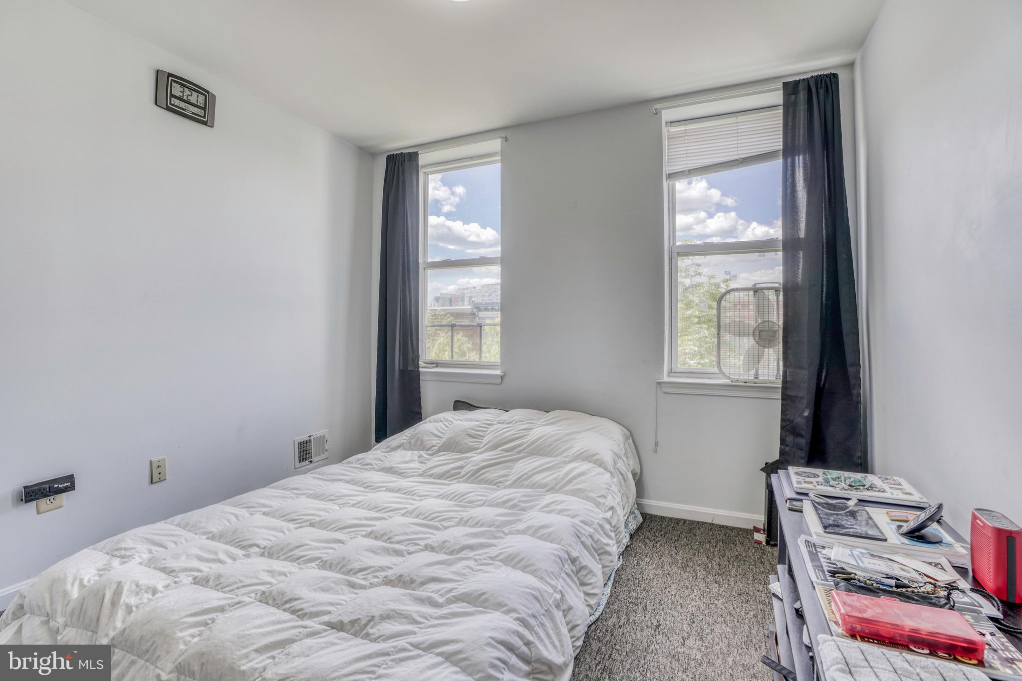 2017 East Baltimore Street Baltimore, MD 21231 - Photo 26 of 43 Upper level unit bedroom 1