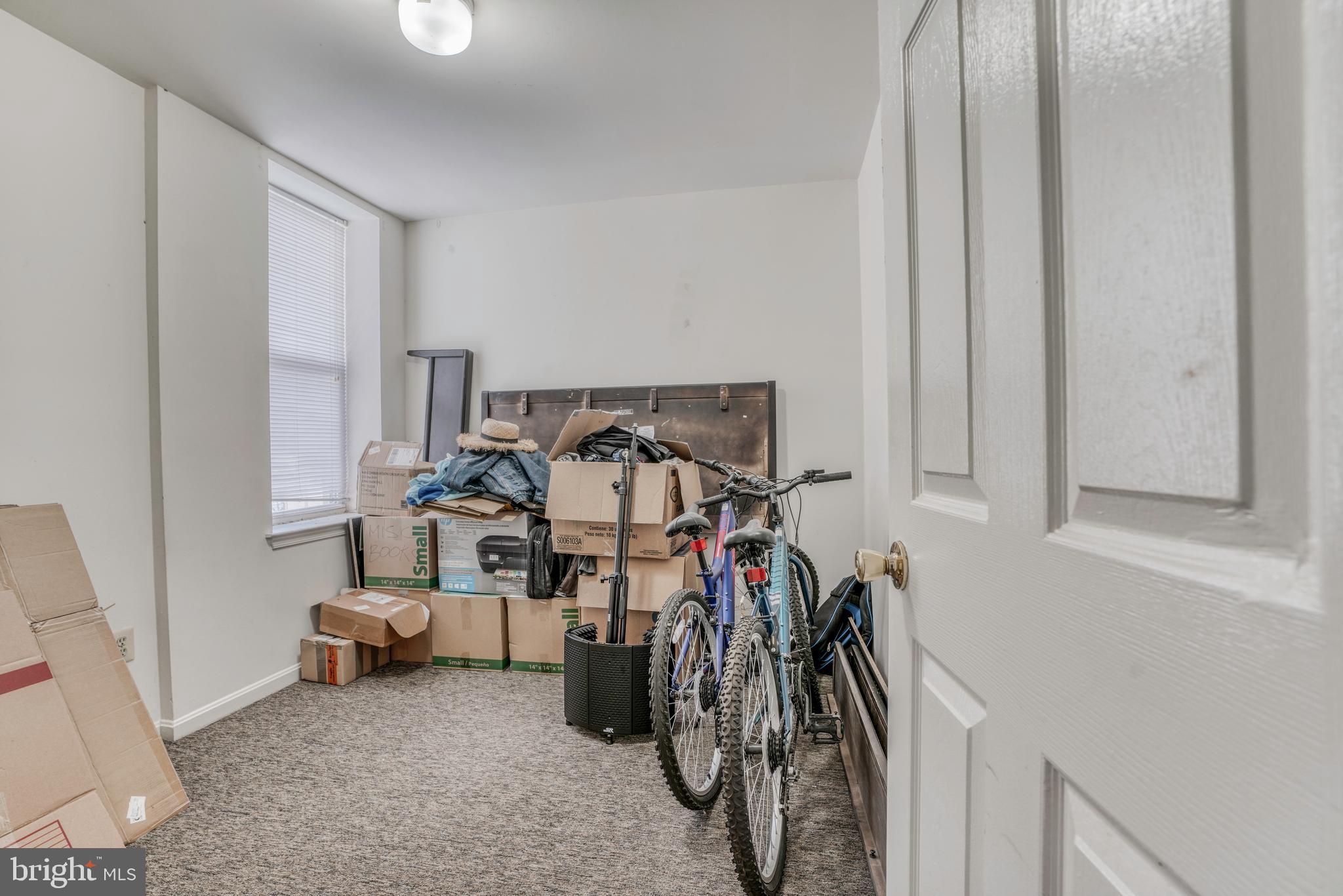 2017 East Baltimore Street Baltimore, MD 21231 - Photo 28 of 43 Upper level unit bedroom 2