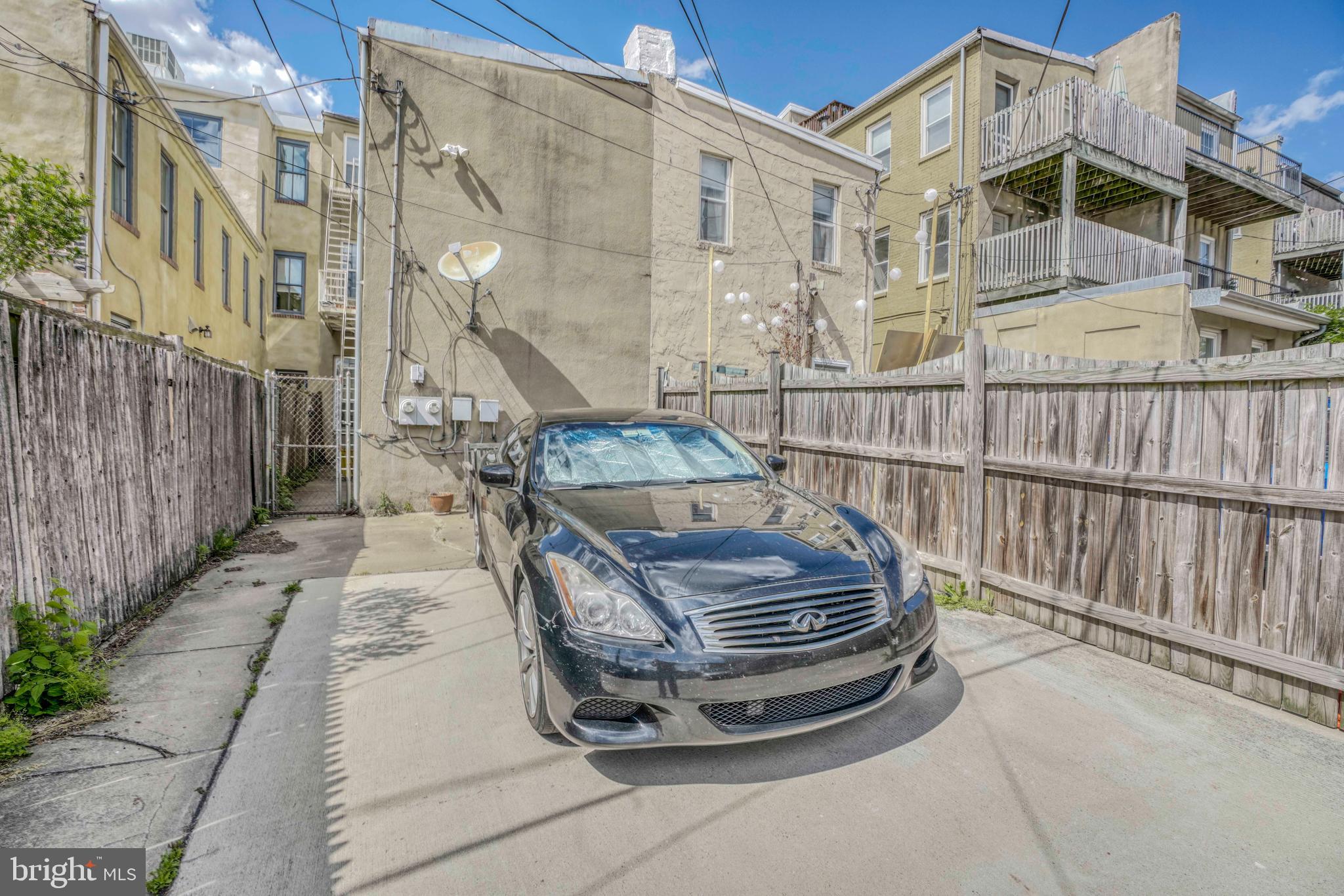2017 East Baltimore Street Baltimore, MD 21231 - Photo 5 of 43 Large rear parking pad