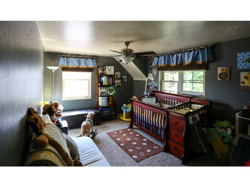 216 East Elmhurst Road Green Tree, PA 15220 - Photo 7 of 25 Bedroom.