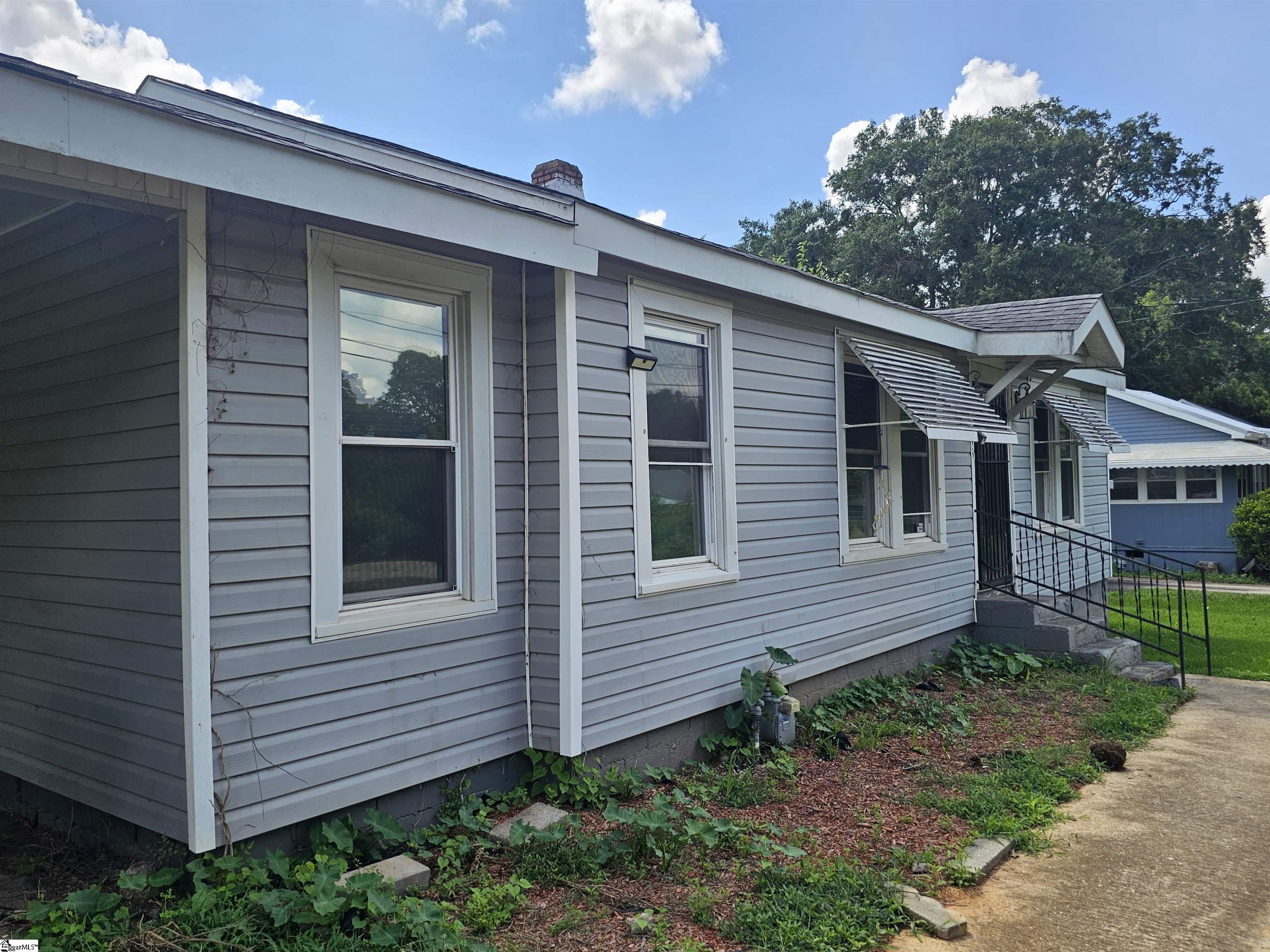 106 State Rd S-30-215 Laurens, SC 29360 - Photo 4 of 19
