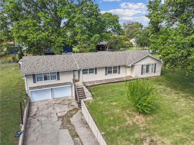 $207,000 | 1210 South Gordon Street, Concordia, MO 64020