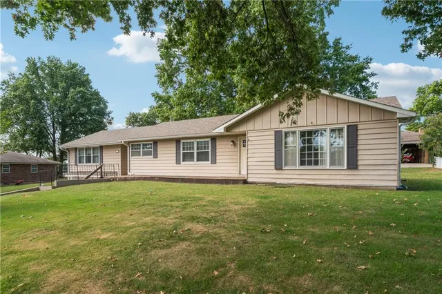 $207,000 | 1210 South Gordon Street, Concordia, MO 64020