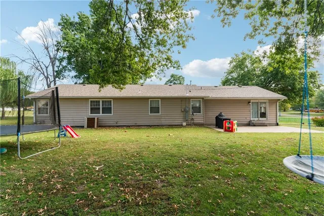 $207,000 | 1210 South Gordon Street, Concordia, MO 64020