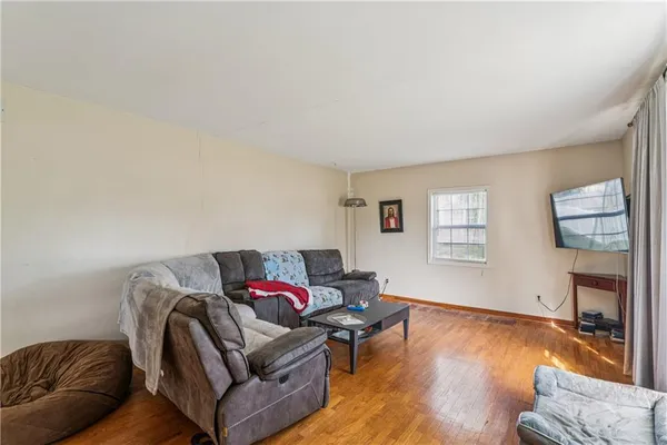 $199,000 | 1210 South Gordon Street, Concordia, MO 64020