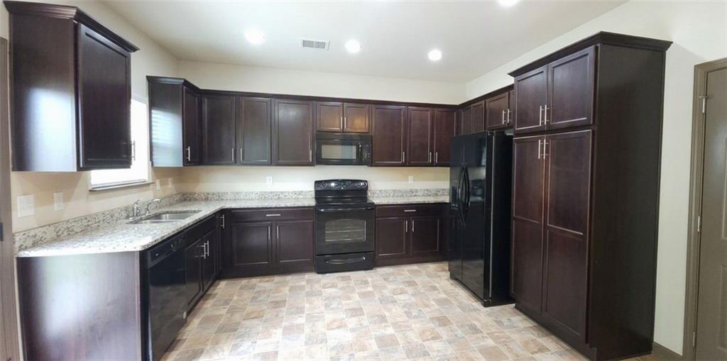 3350 Ivey Ridge Road Northeast Buford, GA 30519 - Photo 5 of 25