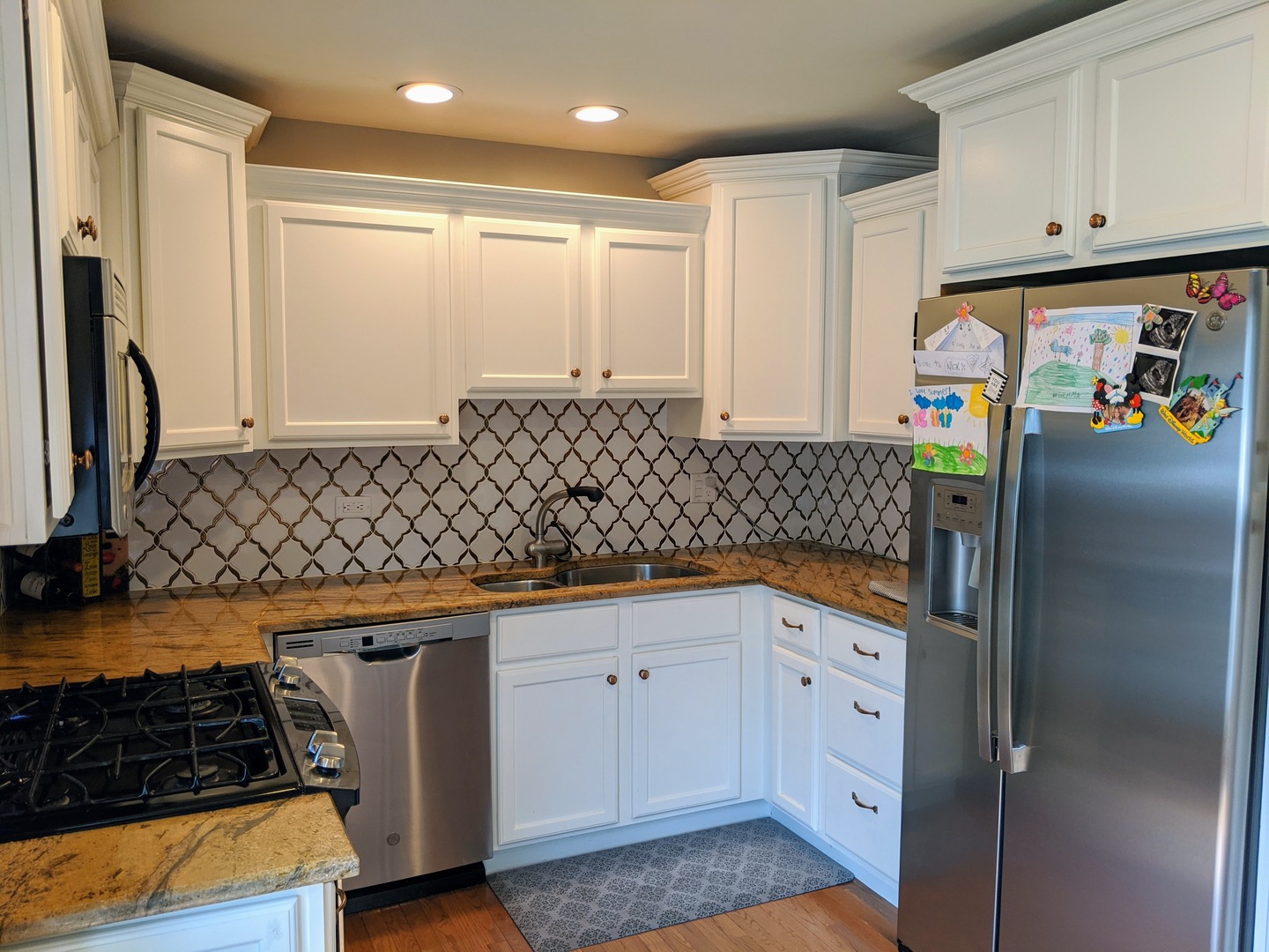 650 Rodenburg Road Roselle, IL 60172 - Photo 4 of 20