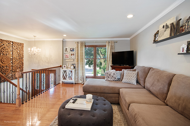 650 Rodenburg Road Roselle, IL 60172 - Photo 7 of 20