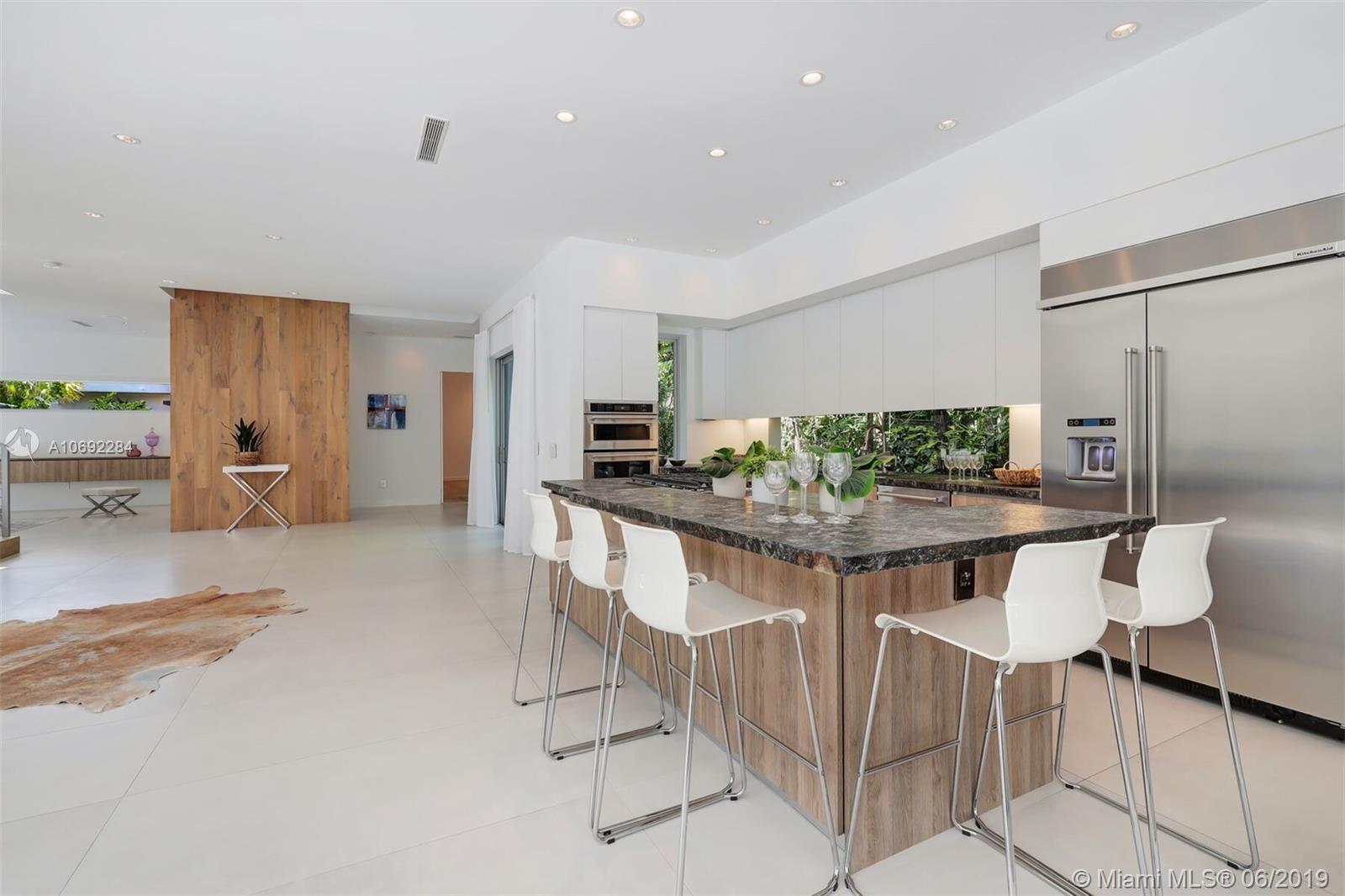 4061 Woodridge Road Miami, FL 33133 - Photo 15 of 27 Gallery Image 15