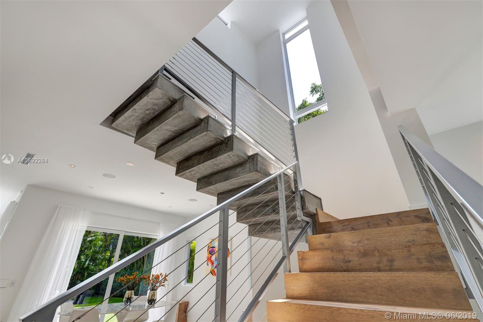 4061 Woodridge Road Miami, FL 33133 - Photo 17 of 27 Gallery Image 17