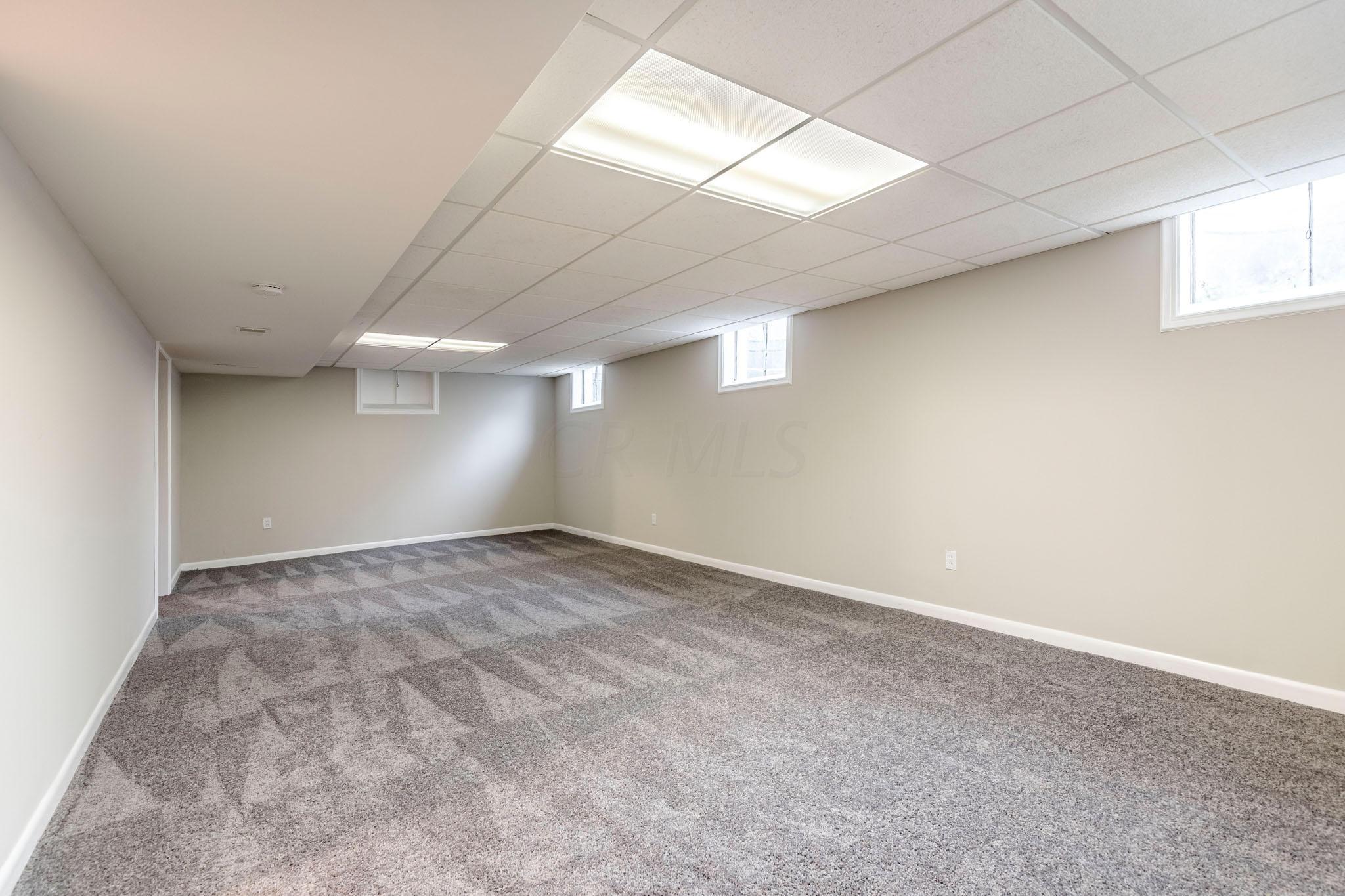 2063 Inchcliff Road Columbus, OH 43221 - Photo 27 of 29