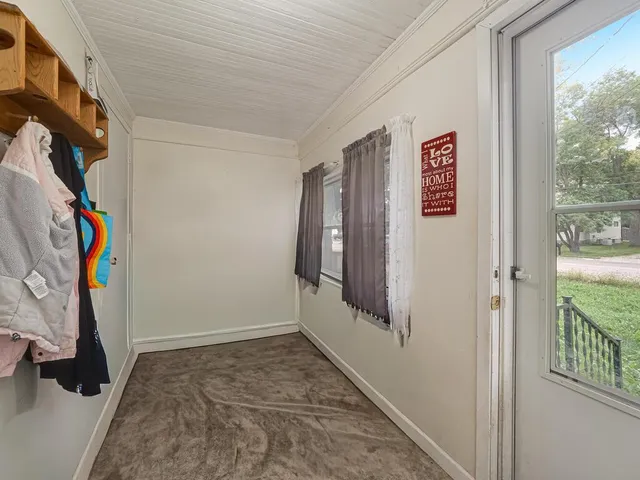 $150,000 | 208 Main Street East, Silver Lake, MN 55381