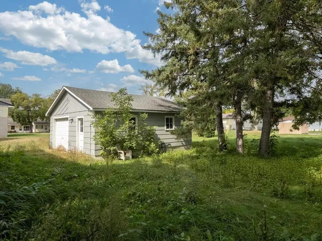 $150,000 | 208 Main Street East, Silver Lake, MN 55381