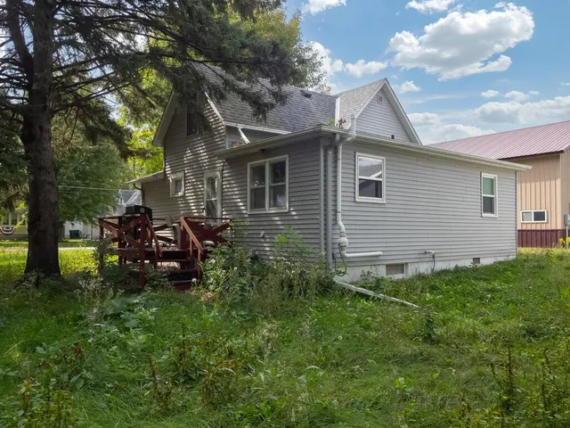 $150,000 | 208 Main Street East, Silver Lake, MN 55381