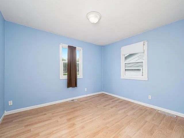 $150,000 | 208 Main Street East, Silver Lake, MN 55381