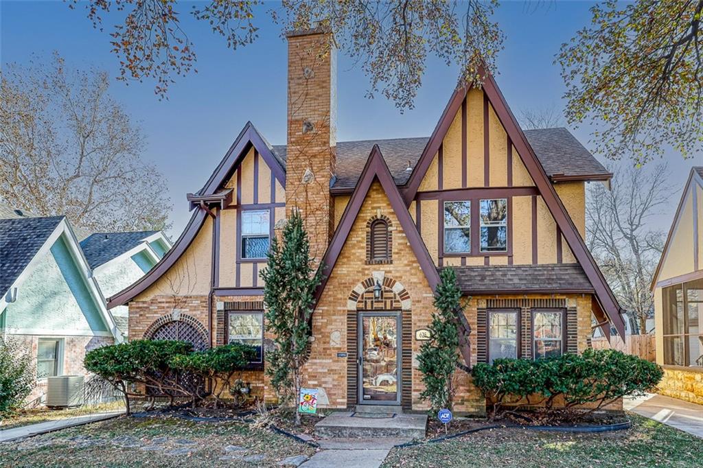625 East 72nd Street Kansas City, MO 64131 - Photo 1 of 27