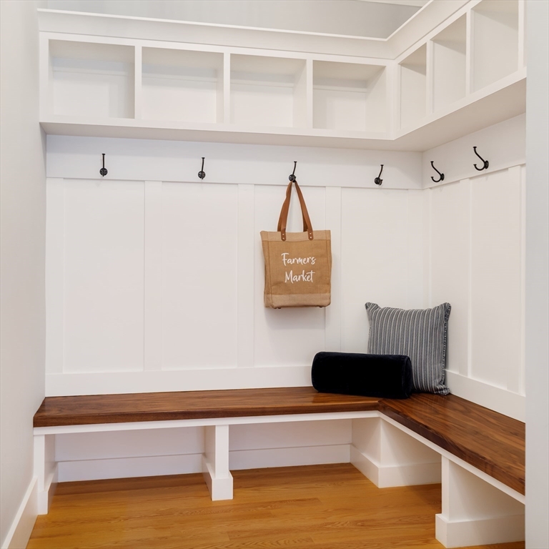 19 Cottage Street Lexington, MA 02420 - Photo 13 of 42