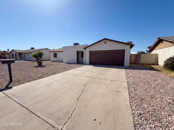 $405,000 | 8107 West Meadowbrook Avenue, Phoenix, AZ 85033