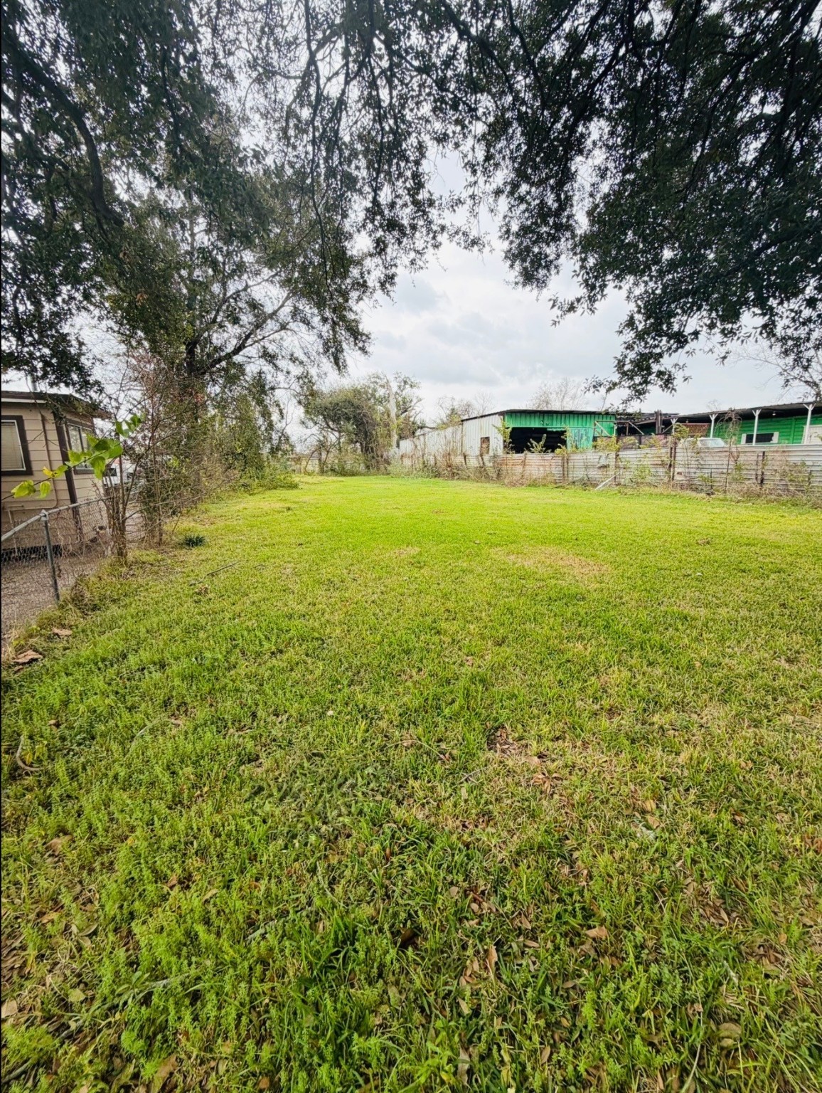 6302 Hirsch Road Houston, TX 77026 - Photo 4 of 6