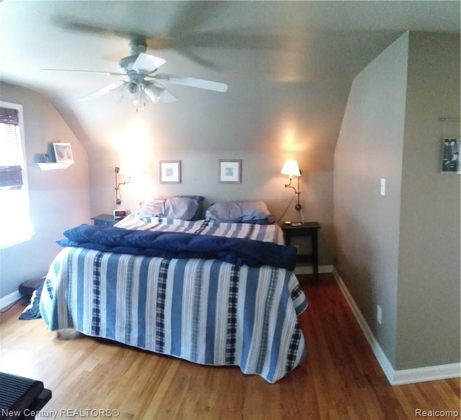1642 Oxford Road Berkley, MI 48072 - Photo 19 of 26 20160405_143519.jpg