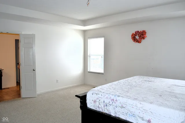 $365,000 | 1922 Lakecrest Drive, Columbus, IN 47201