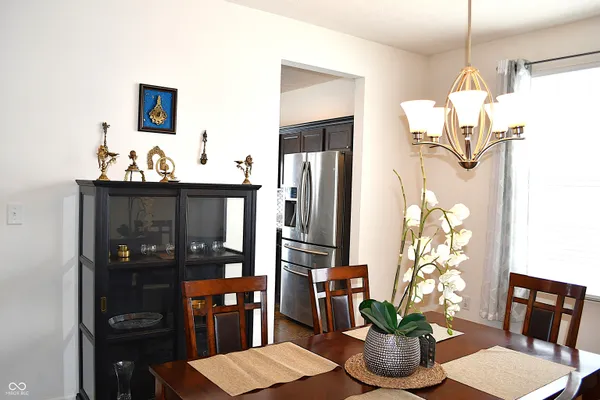 $350,000 | 1922 Lakecrest Drive, Columbus, IN 47201