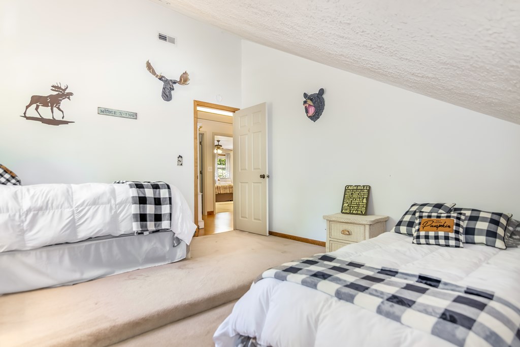 125 Spivey Ridge Road Blairsville, GA 30512 - Photo 17 of 56