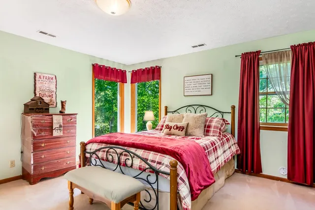 $600,000 | 125 Spivey Ridge Road, Blairsville, GA 30512