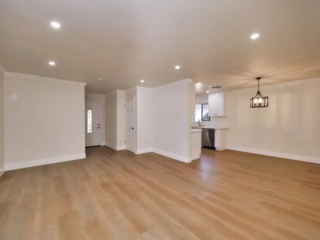 $464,900 | 3541 Kroy Way, Sacramento, CA 95820