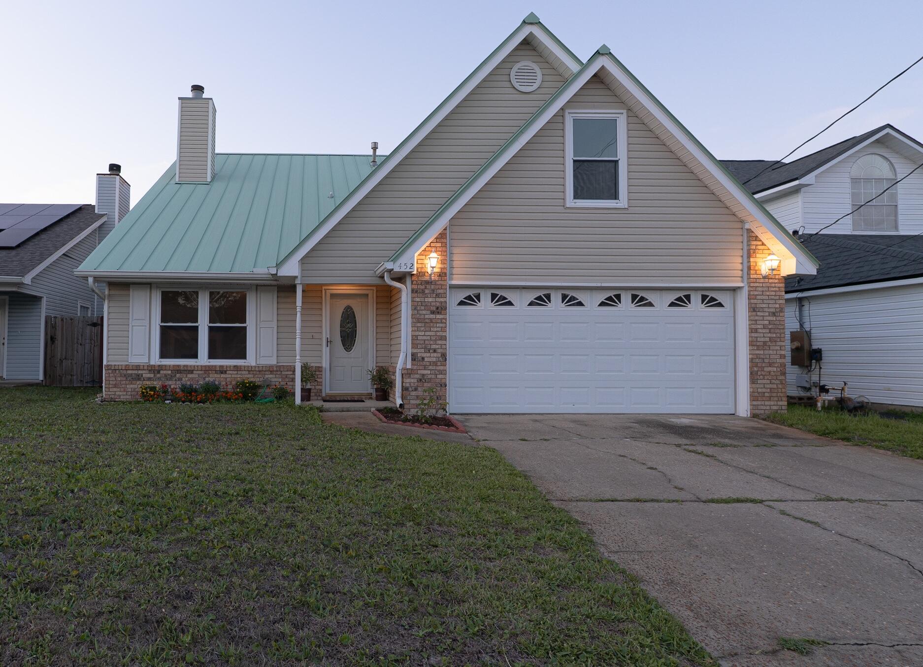 452 Sandy Ridge Circle Mary Esther, FL 32569 - Photo 5 of 22 Eric_05212025-105
