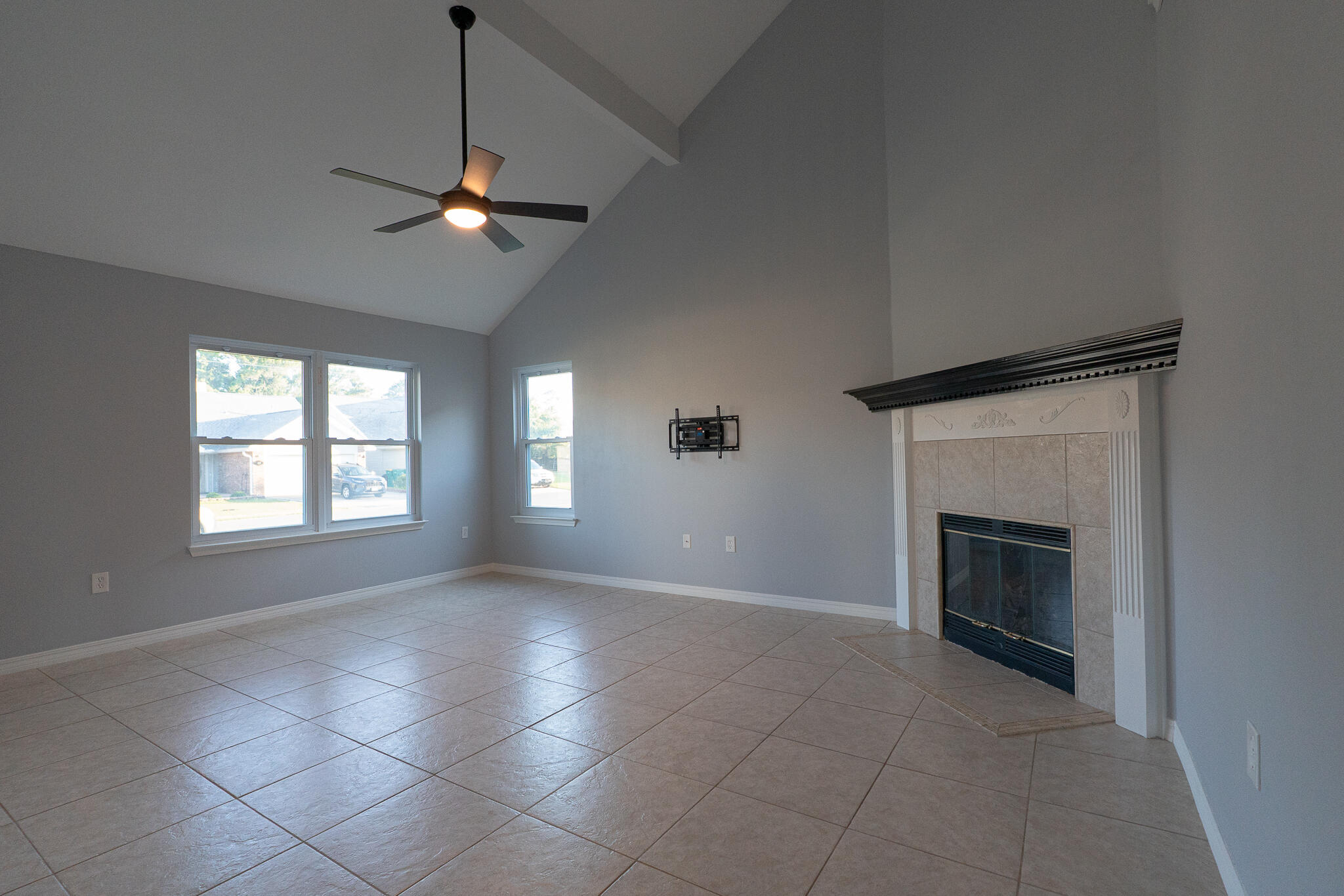 452 Sandy Ridge Circle Mary Esther, FL 32569 - Photo 6 of 22 Eric_05212025-26
