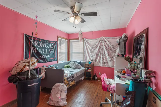 $145,000 | 300 East Warren Street, Le Roy, IL 61752