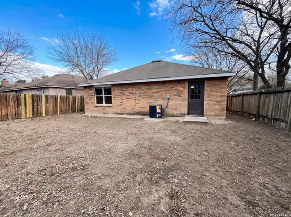 $206,000 | 517 West 5th Street, Converse, TX 78109