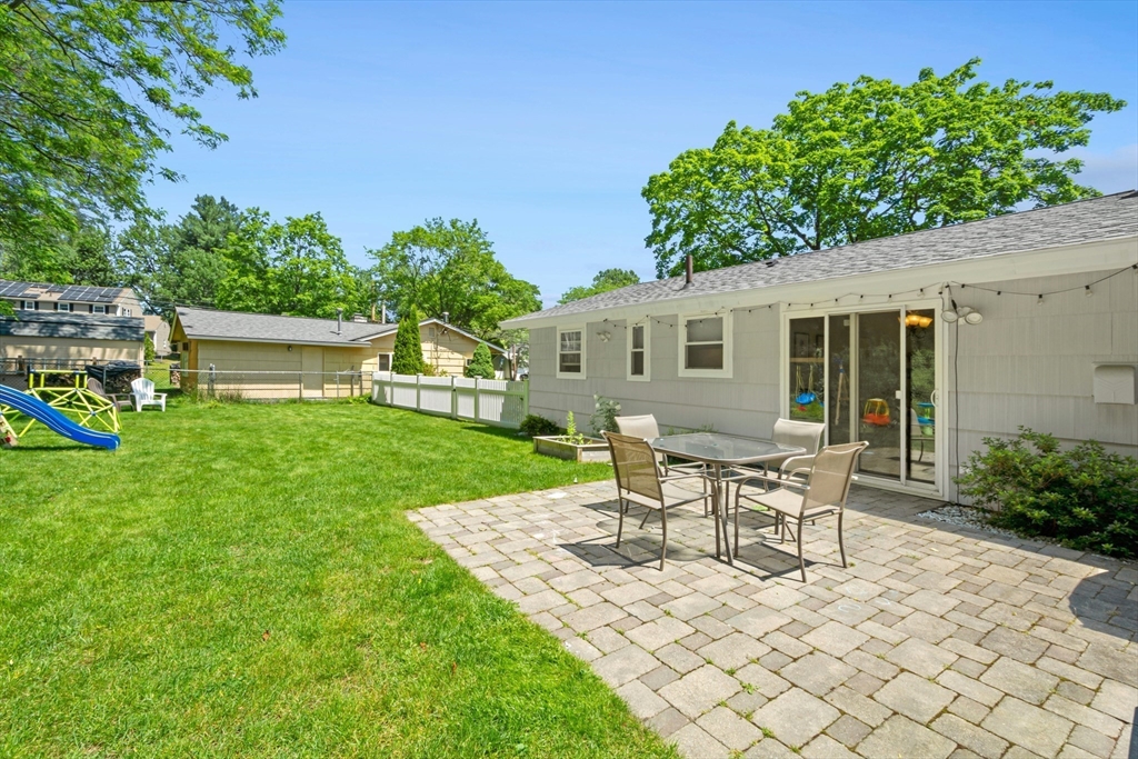 70 Donna Road Framingham, MA 01701 - Photo 29 of 33