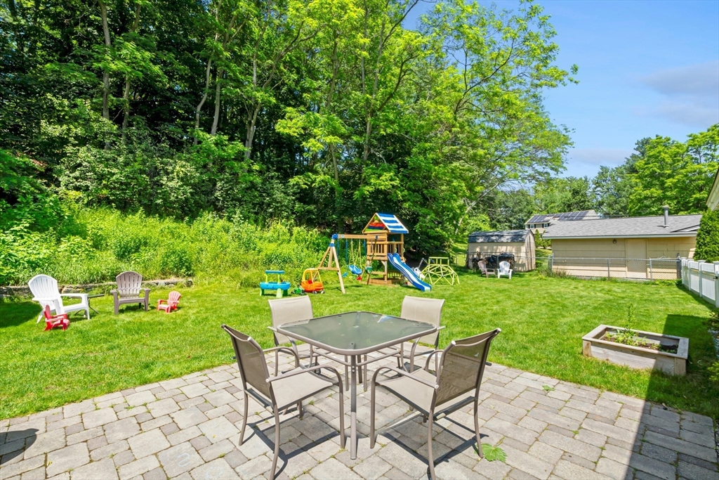 70 Donna Road Framingham, MA 01701 - Photo 30 of 33